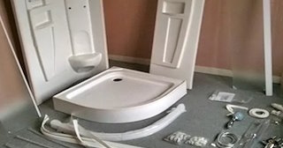 Установка и монтаж душевых кабин от 4144 руб. в Сергиевом Посаде - СантехДомСгп